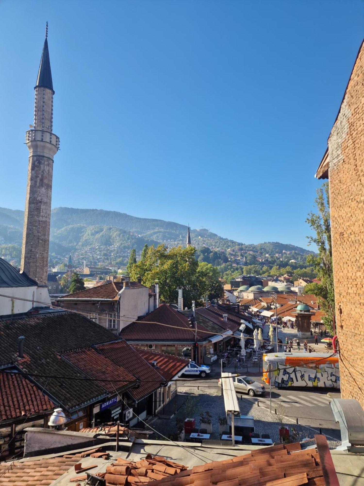 Guesthouse Nia Deluxe Sarajevo Exterior foto